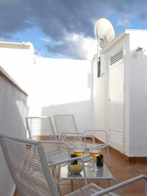 Letsmalaga - Lovely Studio In Malaga Centre Kültér fotó