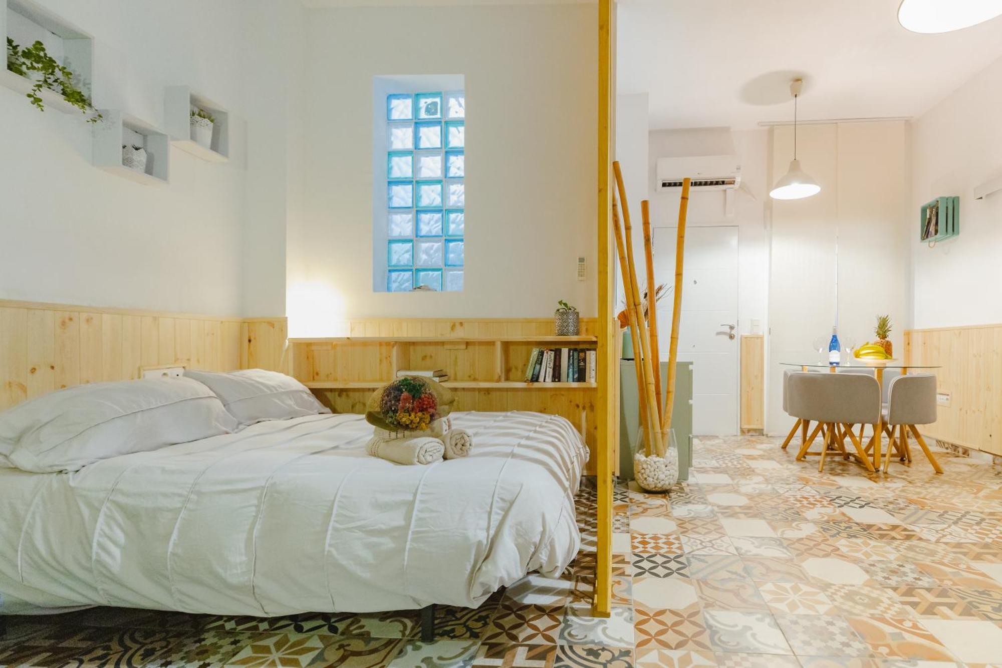 Letsmalaga - Lovely Studio In Malaga Centre Kültér fotó